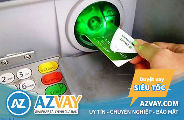 Rút tiền thẻ tín dụng tại cây ATM mang lại sự thuận tiện cho khách hàng