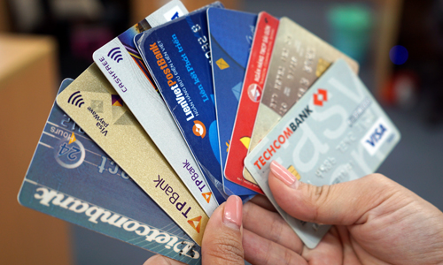Mở thẻ tín dụng dựa trên thẻ ngân hàng khác là hình thức không cần chứng minh thu nhập